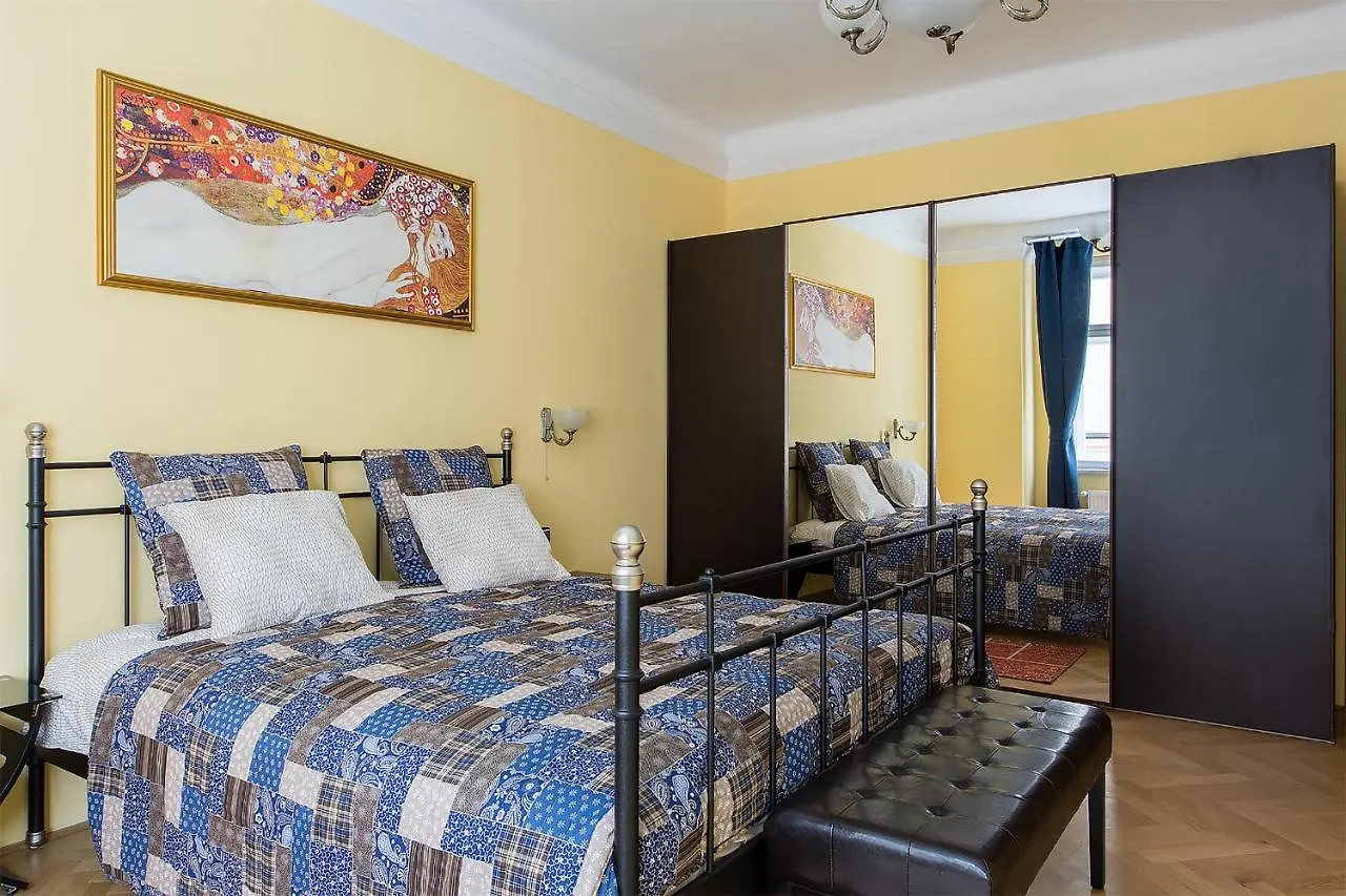 In Heart Of Prague - 2Br 2Ba Elegant Downtown Apt 0*,  Czech Republic