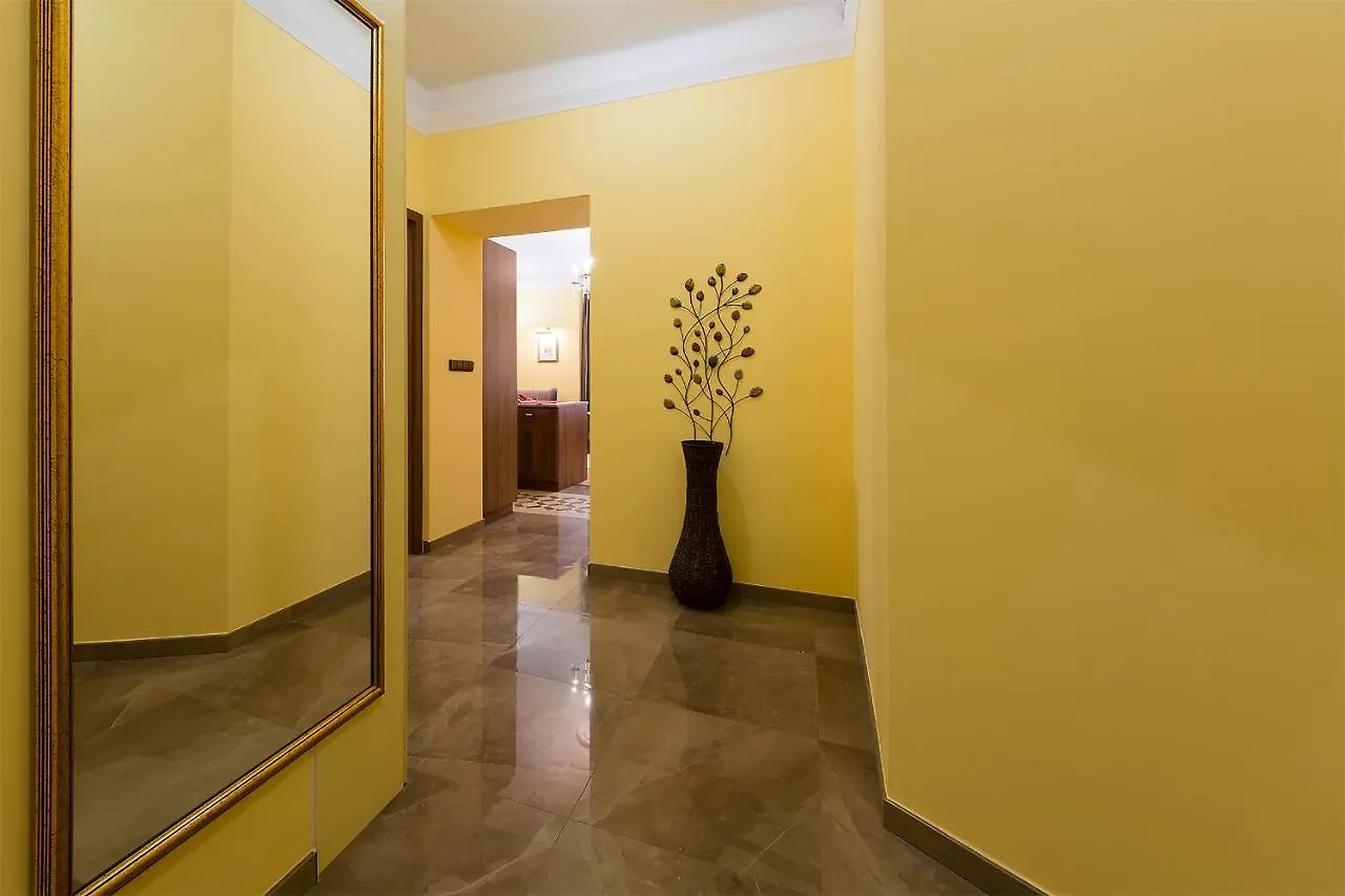 Apartment In Heart Of Prague - 2Br 2Ba Elegant Downtown Apt Czech Republic